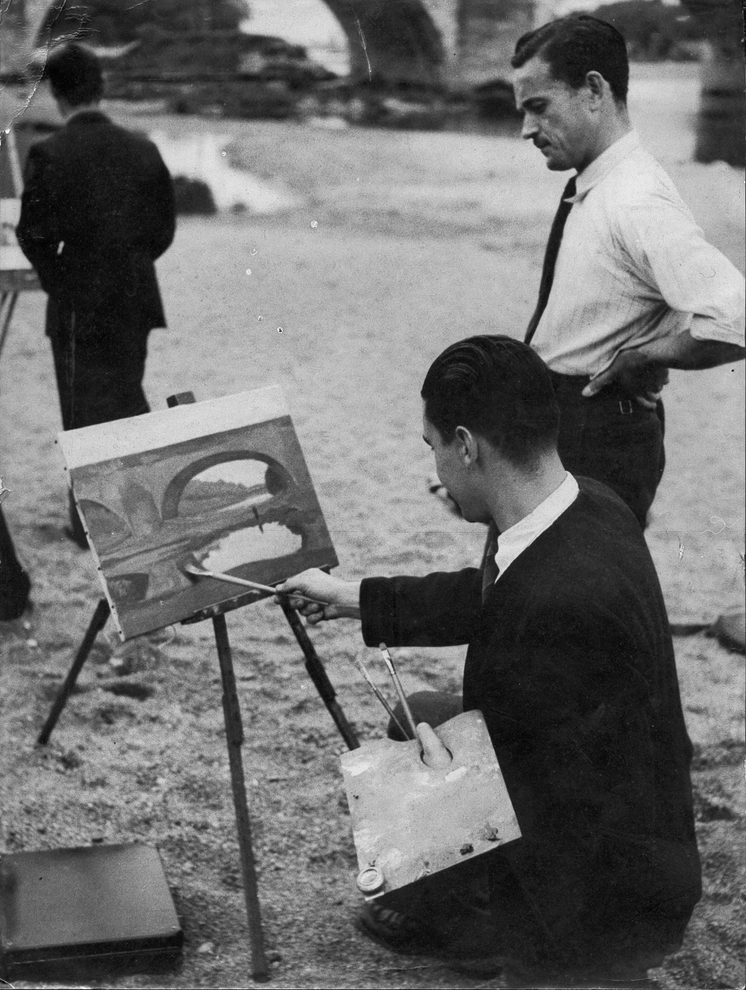 1941 - Roger Aliquot alias Gérôme au cours d'une sortie avec ses élèves de l'école Jehan Fouquet à Tours